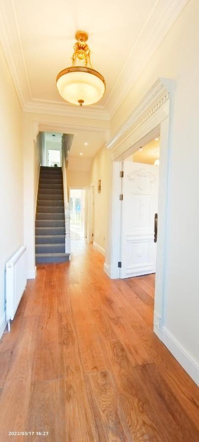 Marigold Villa Harrow Luaran gambar