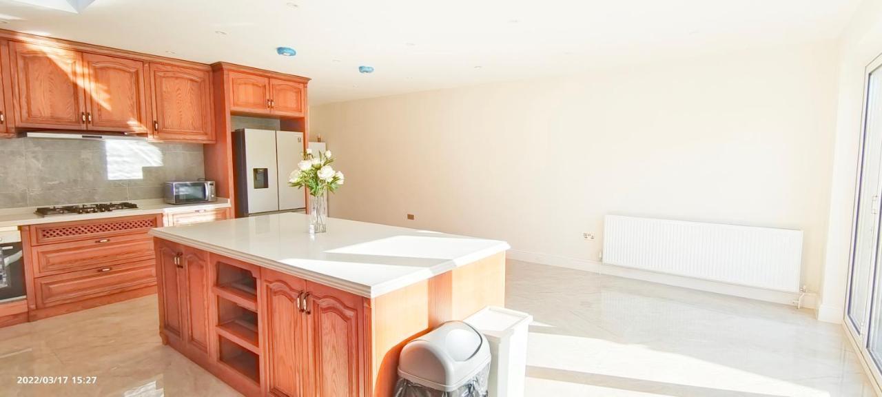 Marigold Villa Harrow Luaran gambar